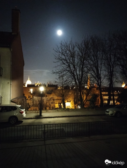 Észlelési fényképek