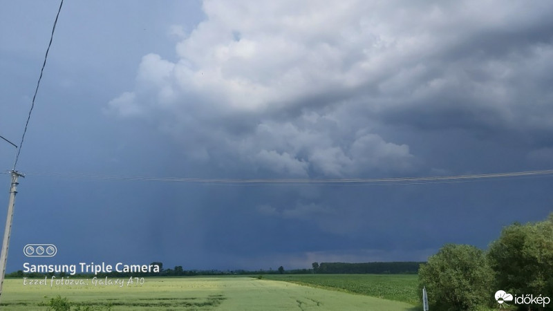 Észlelési fényképek