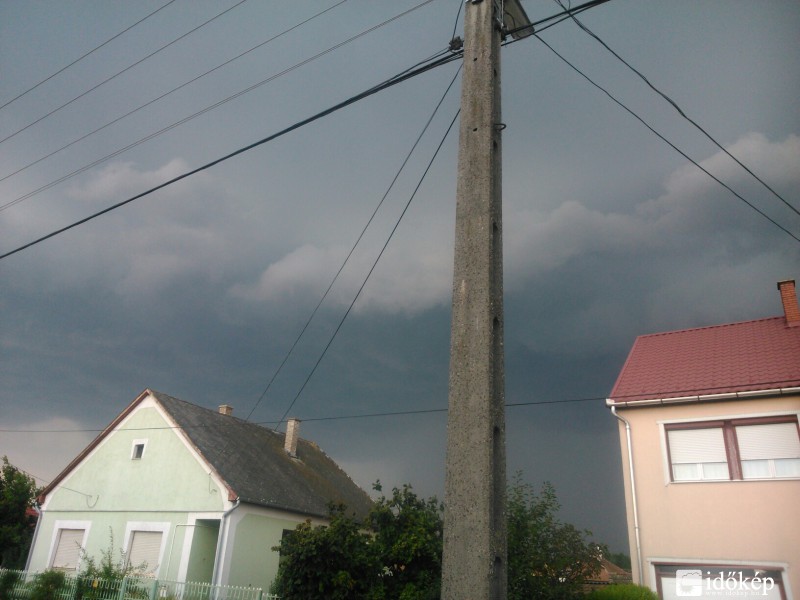 Észlelési fényképek