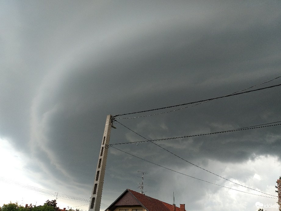 Észlelési fényképek