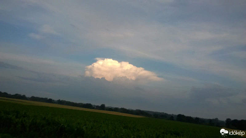 Észlelési fényképek