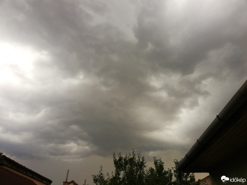 Észlelési fényképek