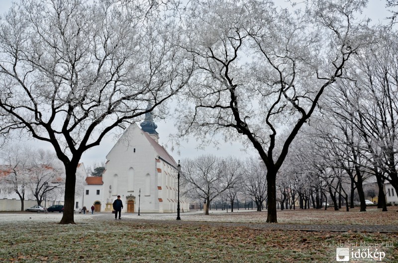 Zúzmarás Mátyás tér