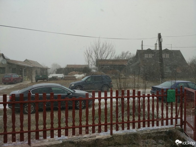 Észlelési fényképek