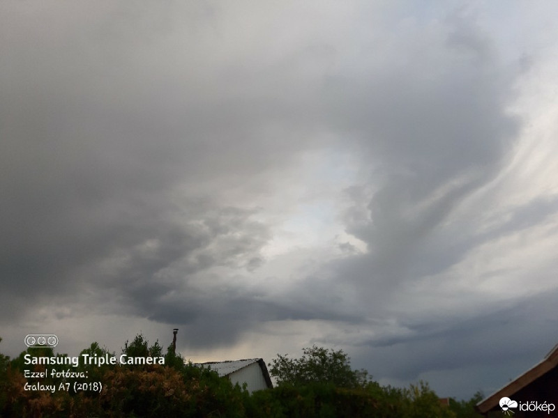 Észlelési fényképek