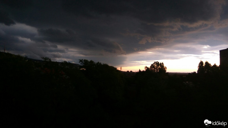 Észlelési fényképek