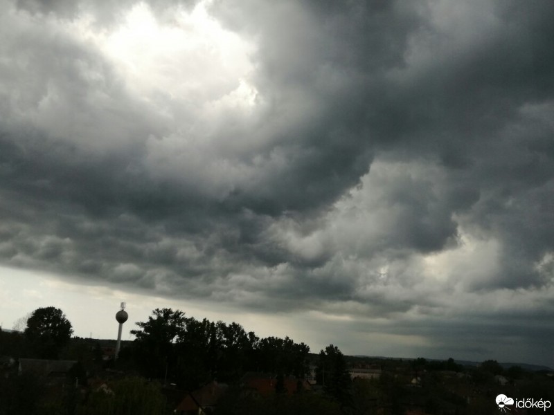 Észlelési fényképek