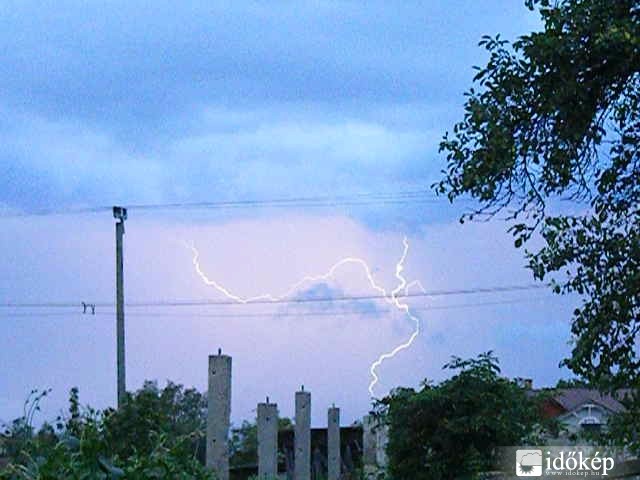 Lovasberény-villám