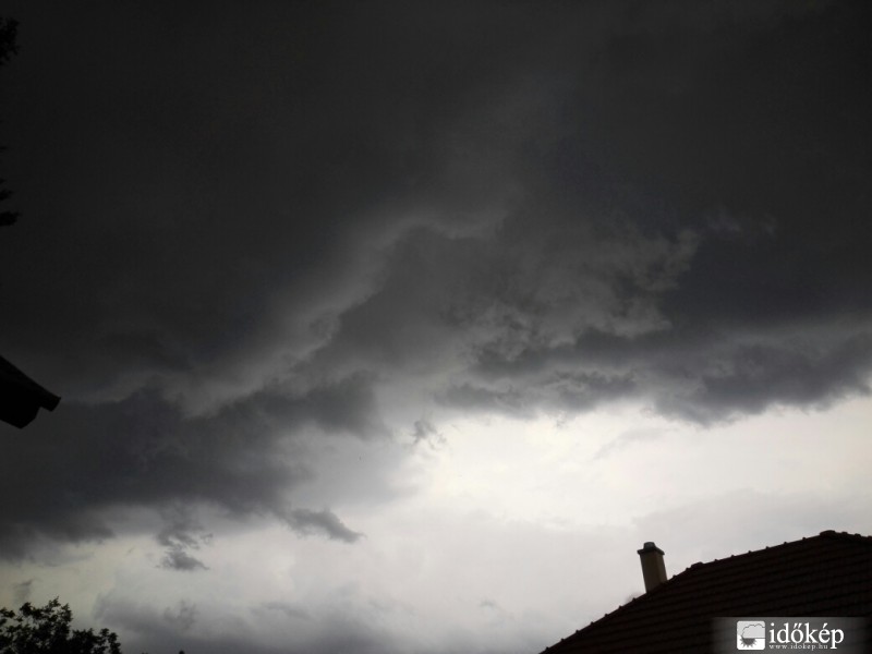 Észlelési fényképek