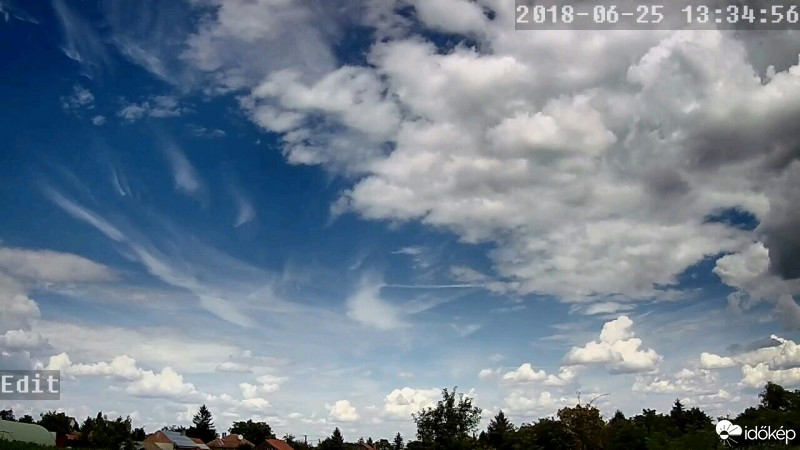 Észlelési fényképek