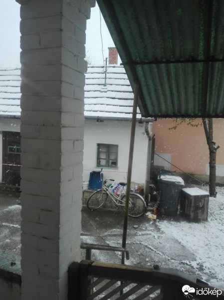 Észlelési fényképek