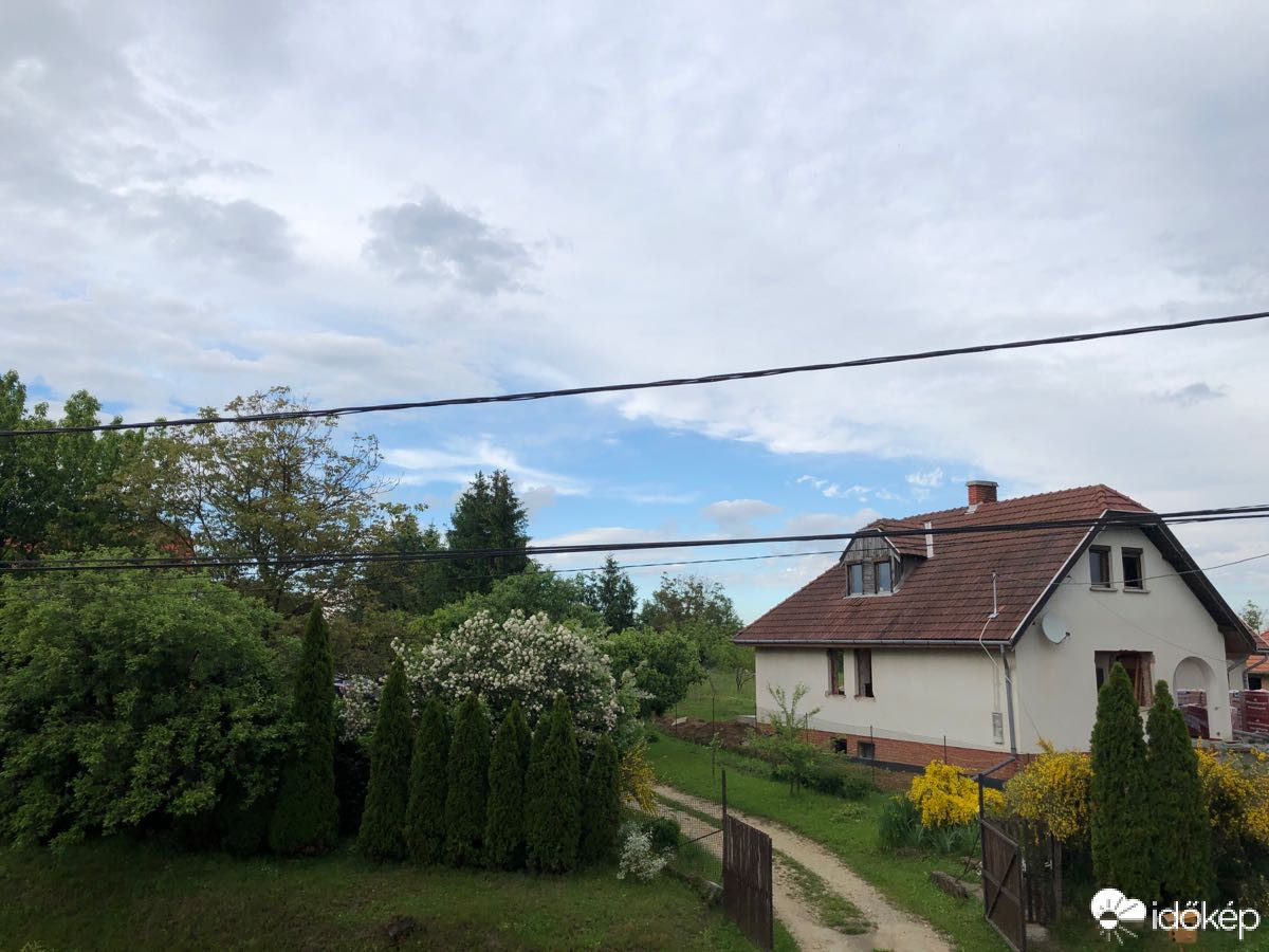 Észlelési fényképek