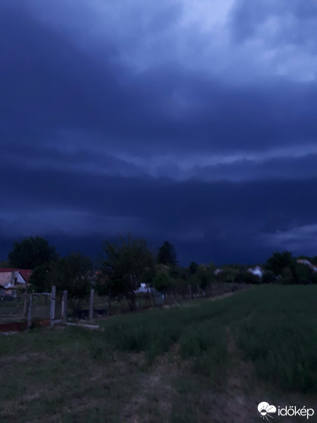 Észlelési fényképek