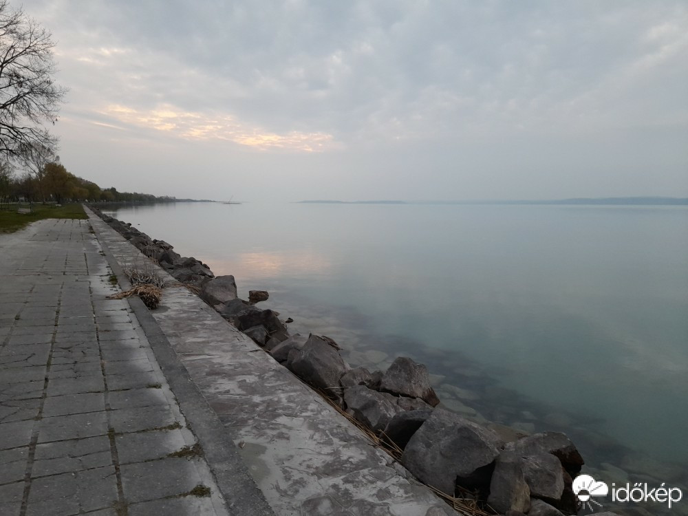 Balatonszabadi