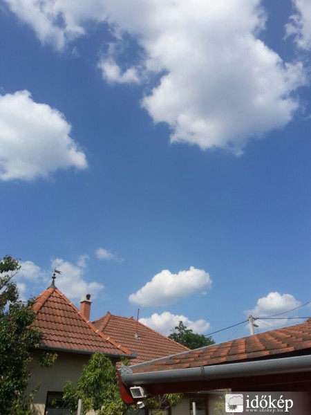 Észlelési fényképek