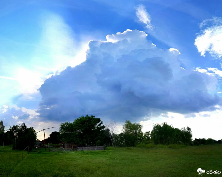 Észlelési fényképek