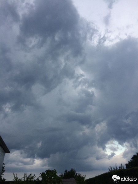 Észlelési fényképek