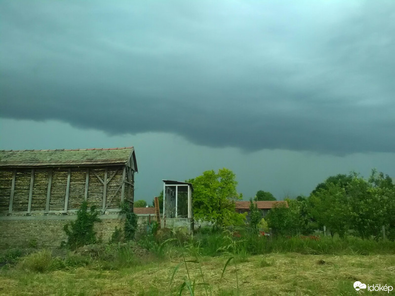 Észlelési fényképek