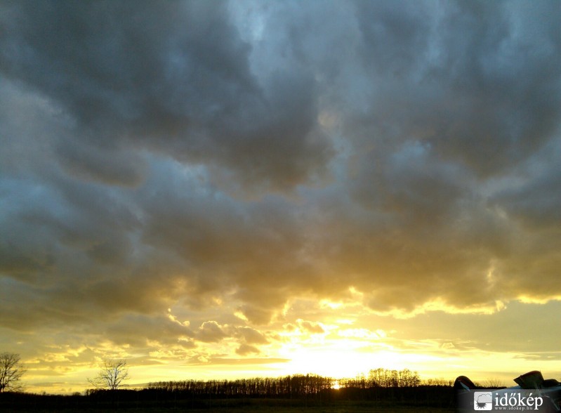 Észlelési fényképek