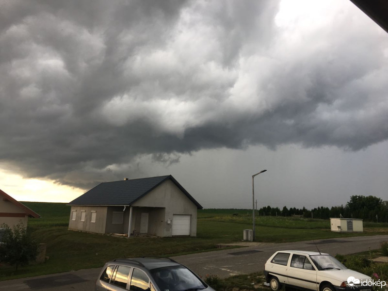 Észlelési fényképek