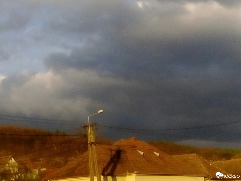 Észlelési fényképek