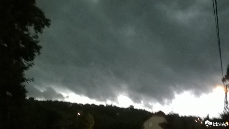 Észlelési fényképek