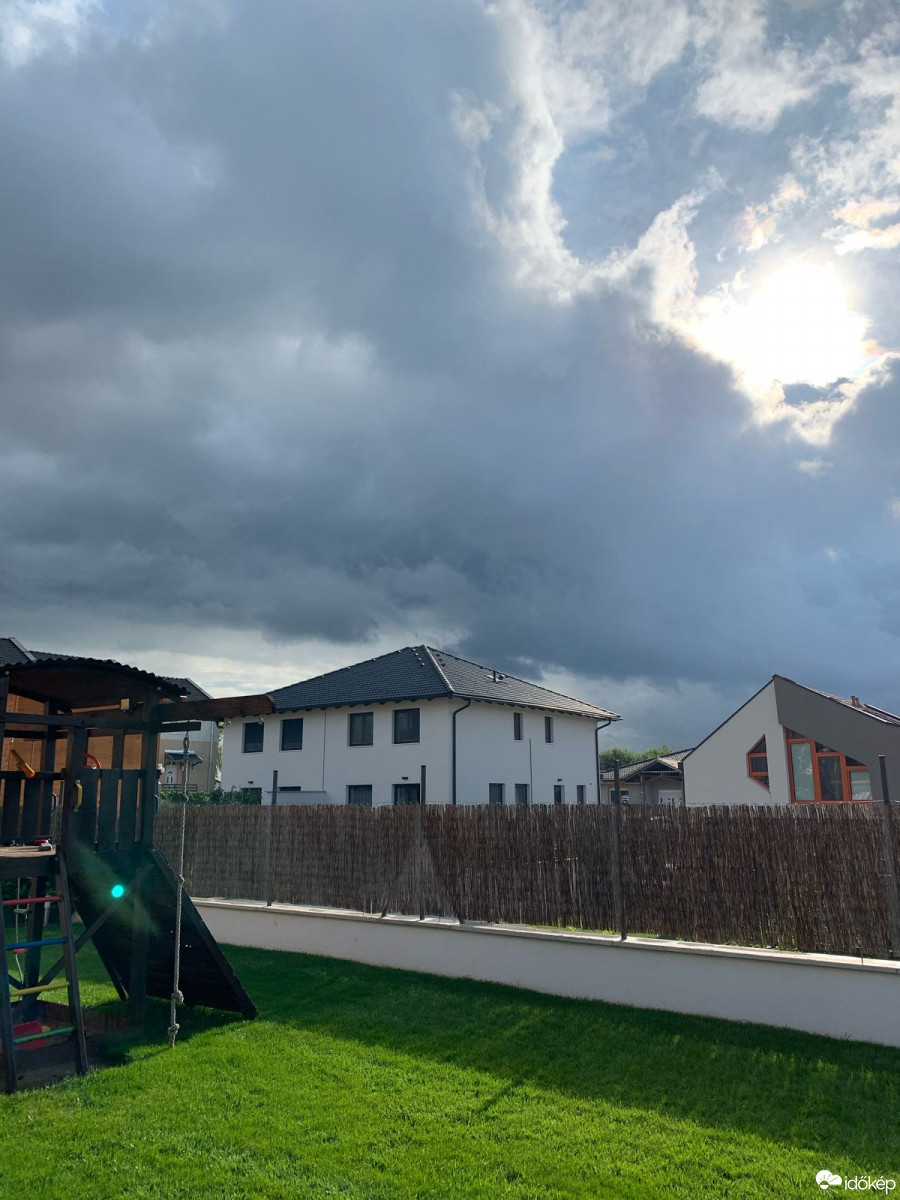 Észlelési fényképek