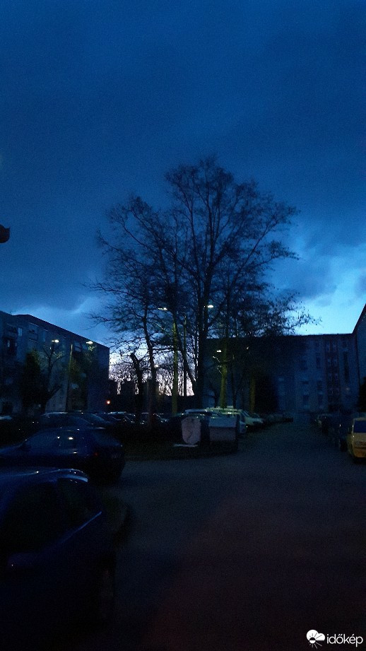 Észlelési fényképek