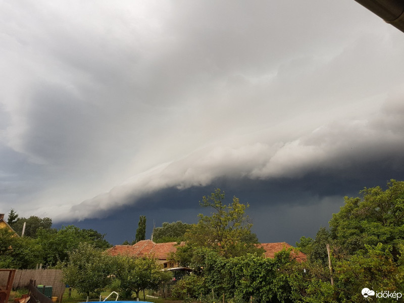 Észlelési fényképek