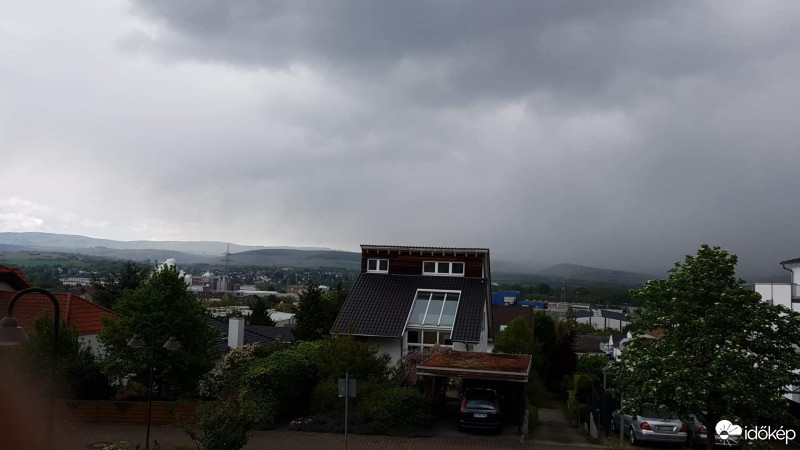 Észlelési fényképek