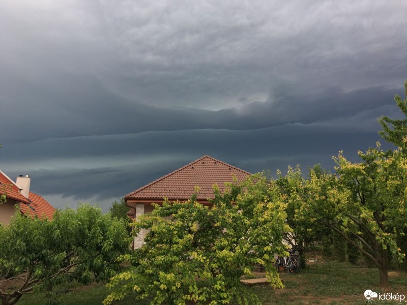 Észlelési fényképek