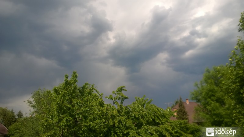 Észlelési fényképek