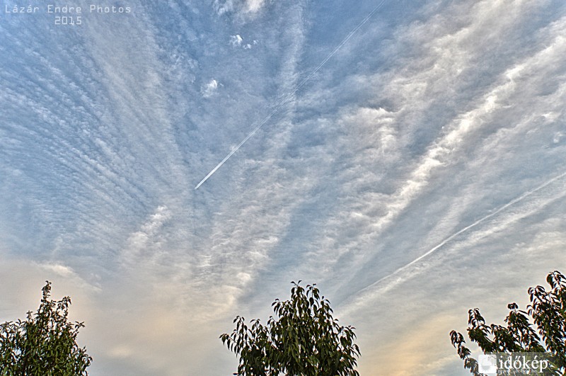 Szeptemberi felhőcsoda