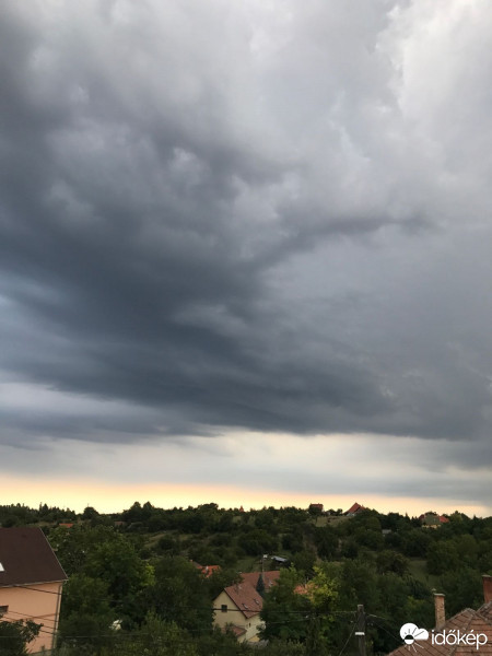 Észlelési fényképek