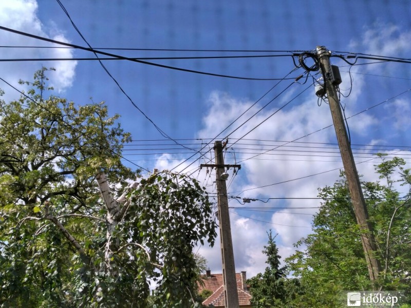 Észlelési fényképek