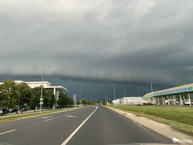 Észlelési fényképek