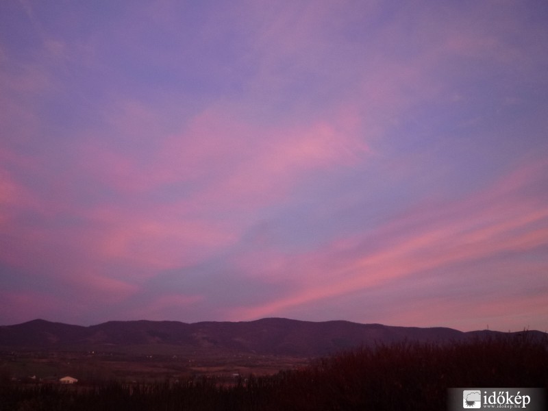 Rózsaszín felhők ...