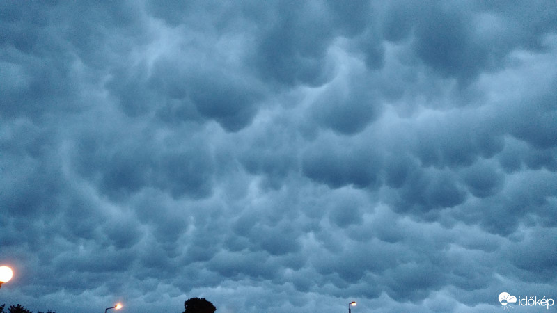 Észlelési fényképek