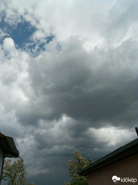 Észlelési fényképek