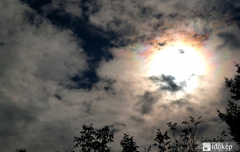 Színek Gödöllő felett (2014. 09. 26., 14:07)