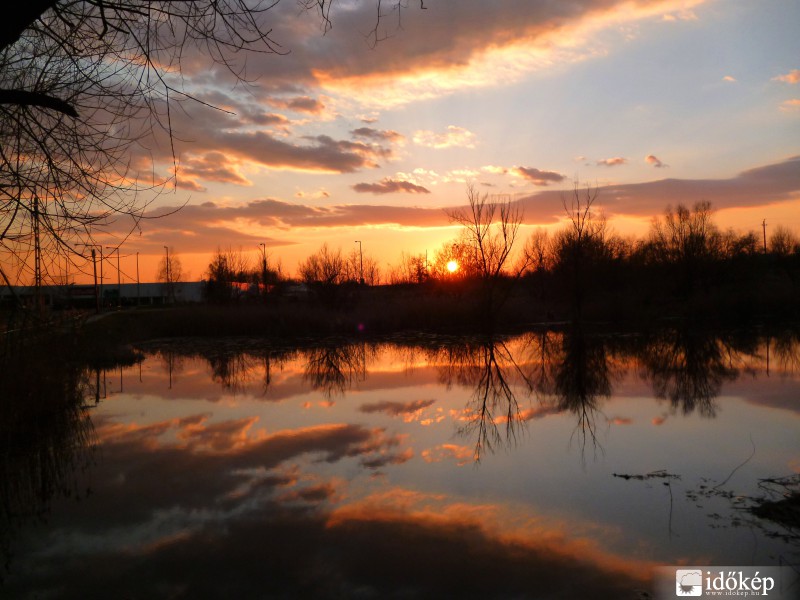 Gödöllő, Úrréti tó (ma 17:32-kor)