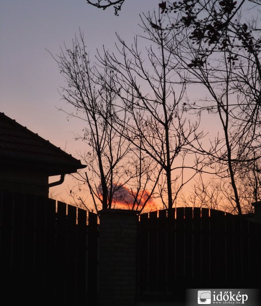 A nap végére ennyi maradt a felhőkből :)