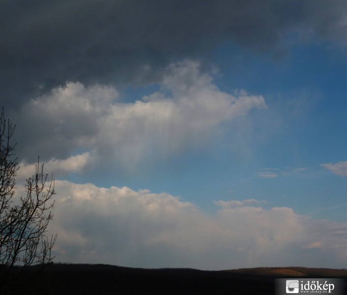 Ma délután Gödöllőn