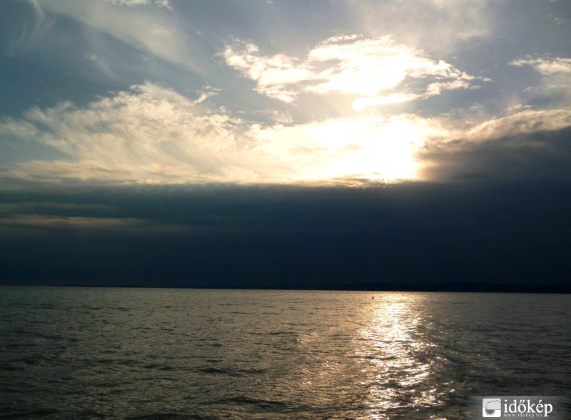 Ici - pici balos melléknap?