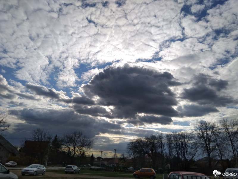 Észlelési fényképek