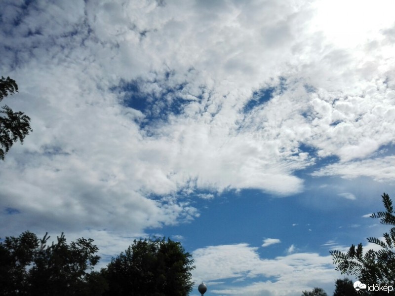 Észlelési fényképek