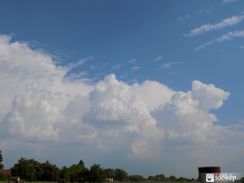 Észlelési fényképek