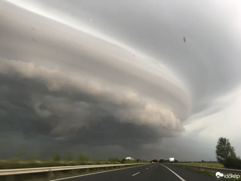 Észlelési fényképek