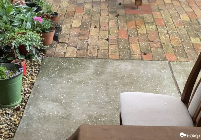 Észlelési fényképek