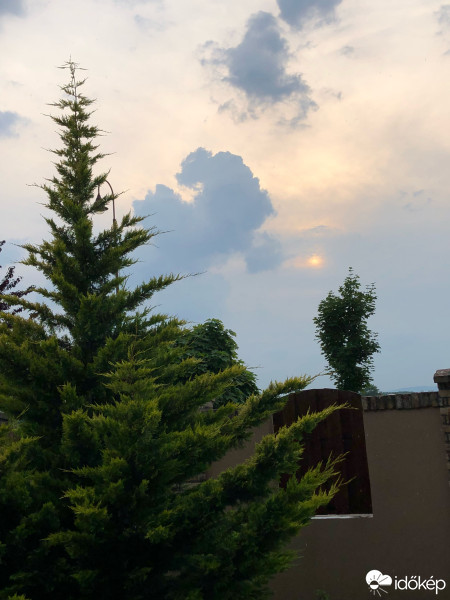 Észlelési fényképek